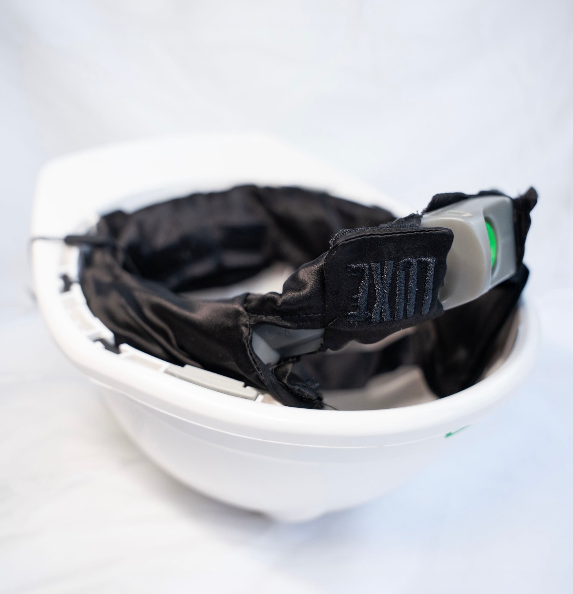 The Designer Liner - 001